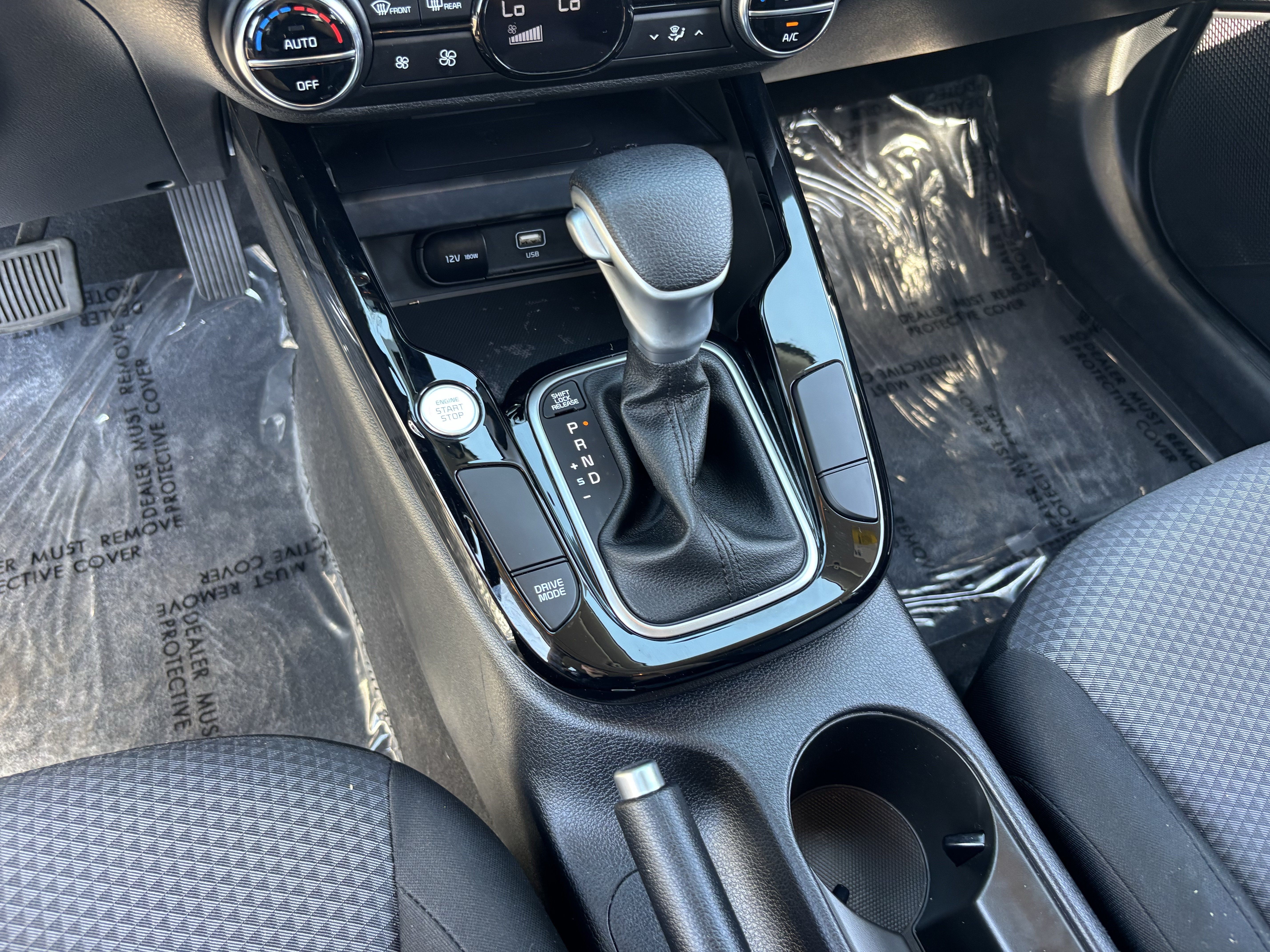 Certified 2025 Kia Soul S FWD image 23