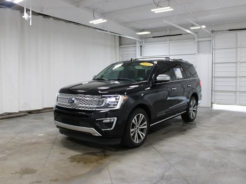 Used 2020 Ford Expedition Platinum RWD image 4