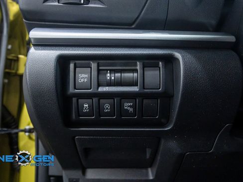 Used 2021 Subaru Crosstrek 2.5i Limited w/ Moonroof Package 2 image 13