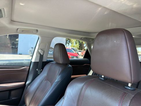 Used 2019 Lexus RX 350 AWD image 8