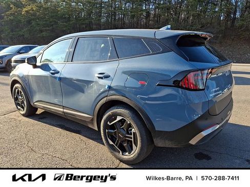 New 2026 Kia Sportage S AWD/4WD image 4