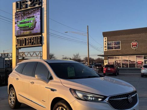 Used 2020 Buick Enclave Avenir w/ Avenir Technology Package image 1