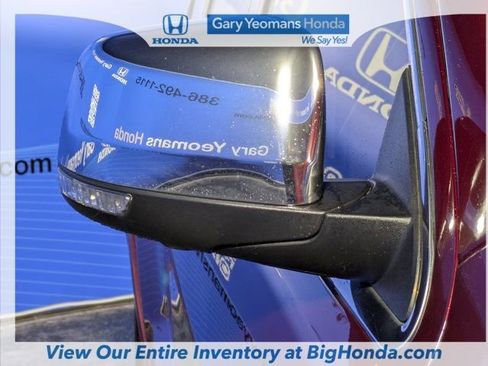 Used 2017 Jeep Grand Cherokee Overland w/ Jeep Active Safety Group image 10