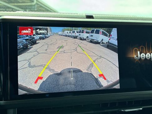 Used 2024 Jeep Wrangler Unlimited Sahara w/ Technology Group AWD/4WD image 49