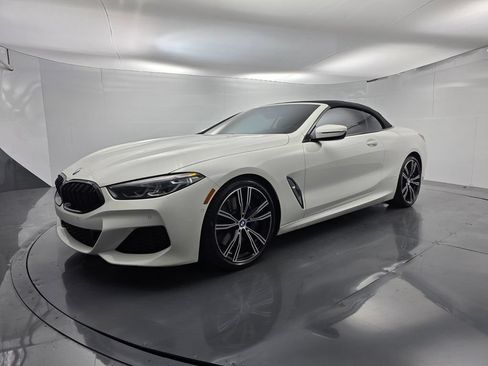 Used 2022 BMW 840i Convertible w/ Comfort Seating Package RWD image 9