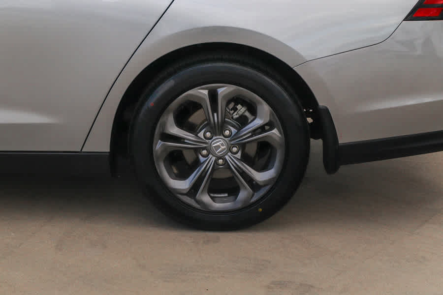 Used 2024 Honda Accord EX image 12