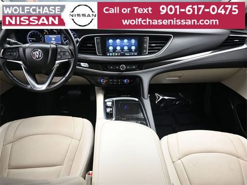 Used 2023 Buick Enclave Essence image 9