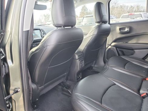 Used 2019 Jeep Compass Limited image 12