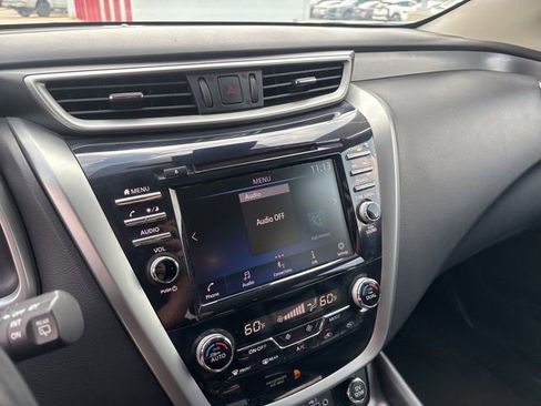 Used 2023 Nissan Murano SV FWD image 7