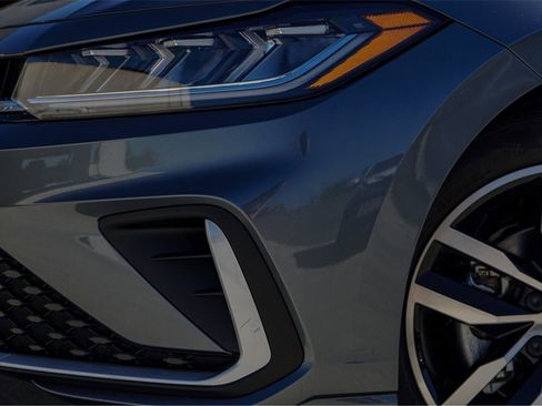 New 2026 Volkswagen Jetta SE image 3