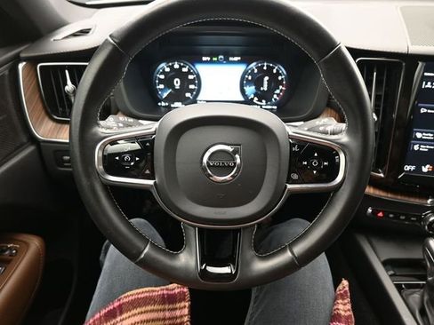Used 2020 Volvo XC60 T5 Inscription w/ Protection Package Premier image 21