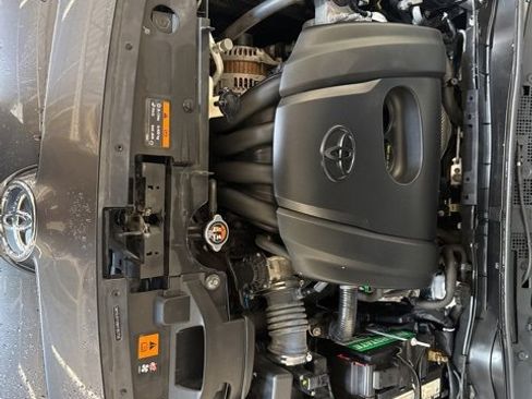 Used 2017 Toyota Yaris iA image 29