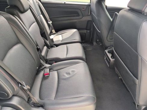 Used 2025 Honda Odyssey Sport-L image 29