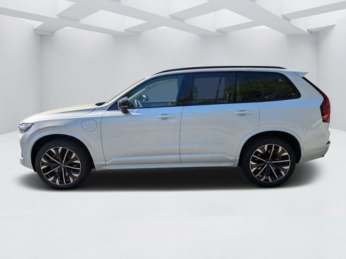 New 2026 Volvo XC90 T8 Ultra w/ Protection Package Premier AWD/4WD image 6