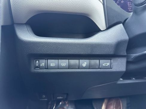 Used 2024 Toyota RAV4 XLE w/ Convenience Package AWD/4WD image 28