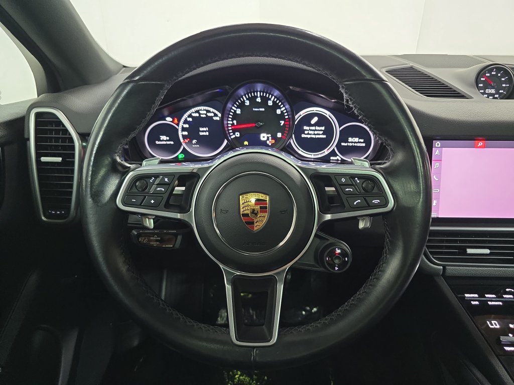 Used 2021 Porsche Cayenne Coupe AWD/4WD image 14
