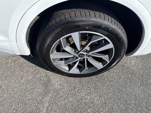 Used 2024 Audi Q5 2.0T Premium Plus image 19