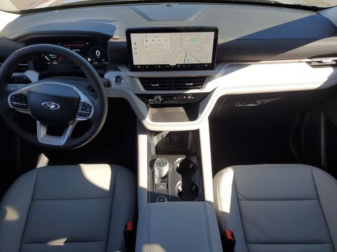 New 2026 Ford Explorer Active w/ Active Comfort Package image 28