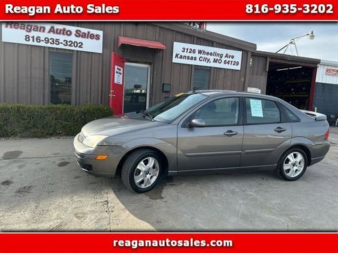 Used 2006 Ford Focus ST image 1