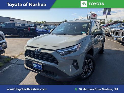Used 2022 Toyota RAV4 XLE Premium AWD/4WD image 1