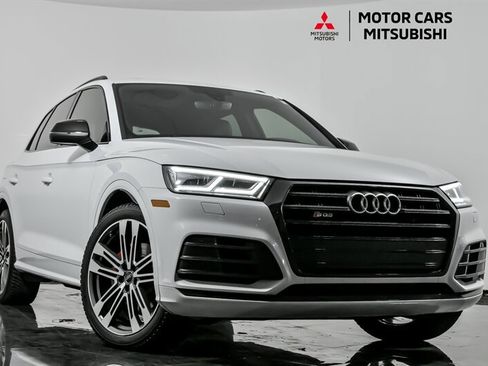 Used 2020 Audi SQ5 Premium Plus w/ Premium Plus Package image 1