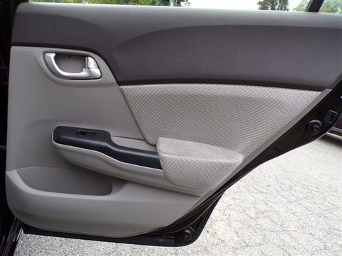 Used 2012 Honda Civic Hybrid Sedan image 24