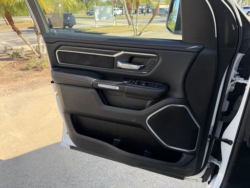 Used 2024 RAM 1500 Laramie image 23