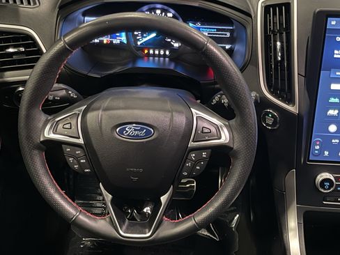 Used 2023 Ford Edge ST-Line AWD/4WD image 19