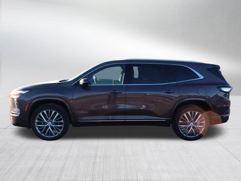New 2026 Buick Enclave Avenir w/ Super Cruise Package image 4