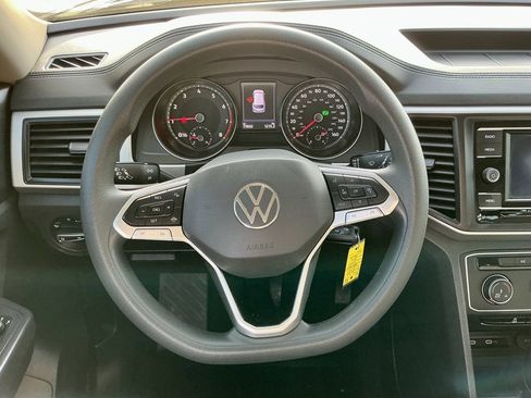 Used 2021 Volkswagen Atlas S image 37