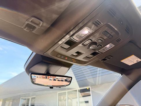 Used 2021 Cadillac Escalade Premium Luxury w/ Driver Assist Tech Package AWD/4WD image 15