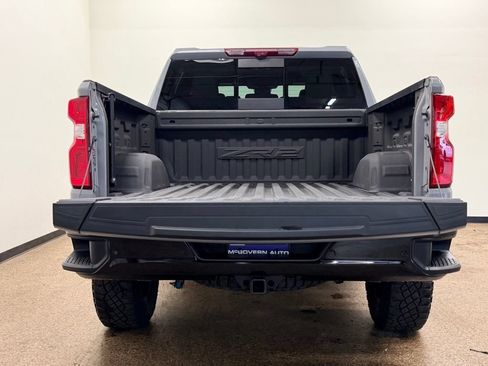 Used 2024 Chevrolet Silverado 1500 ZR2 w/ Technology Package AWD/4WD image 6