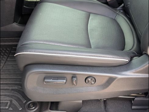 Used 2025 Honda Odyssey Elite image 10