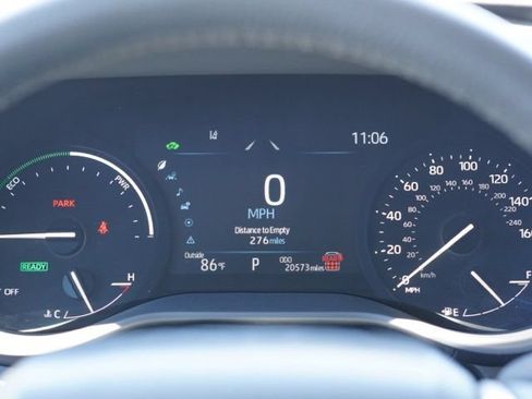 Certified 2026 Toyota Sienna XLE FWD image 20