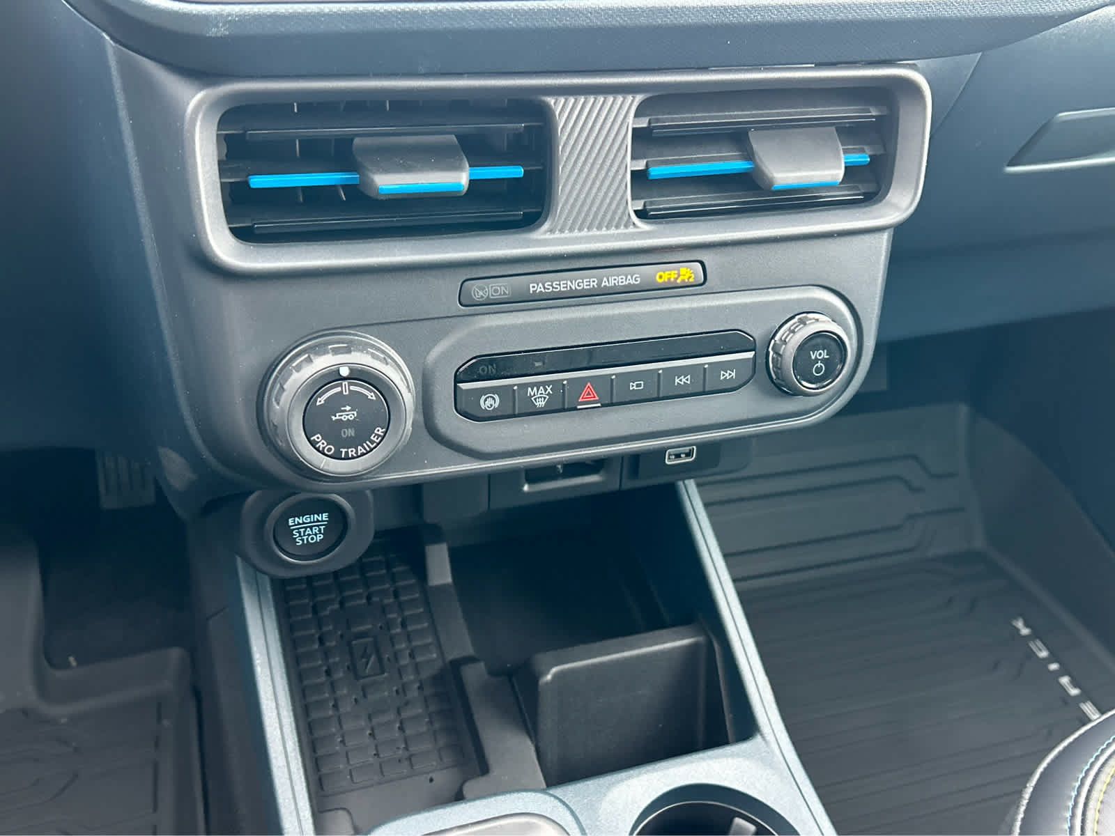 New 2025 Ford Maverick Lobo AWD/4WD image 55