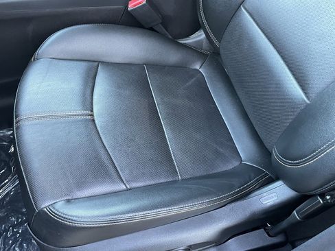 Used 2024 Chevrolet Equinox Premier image 25