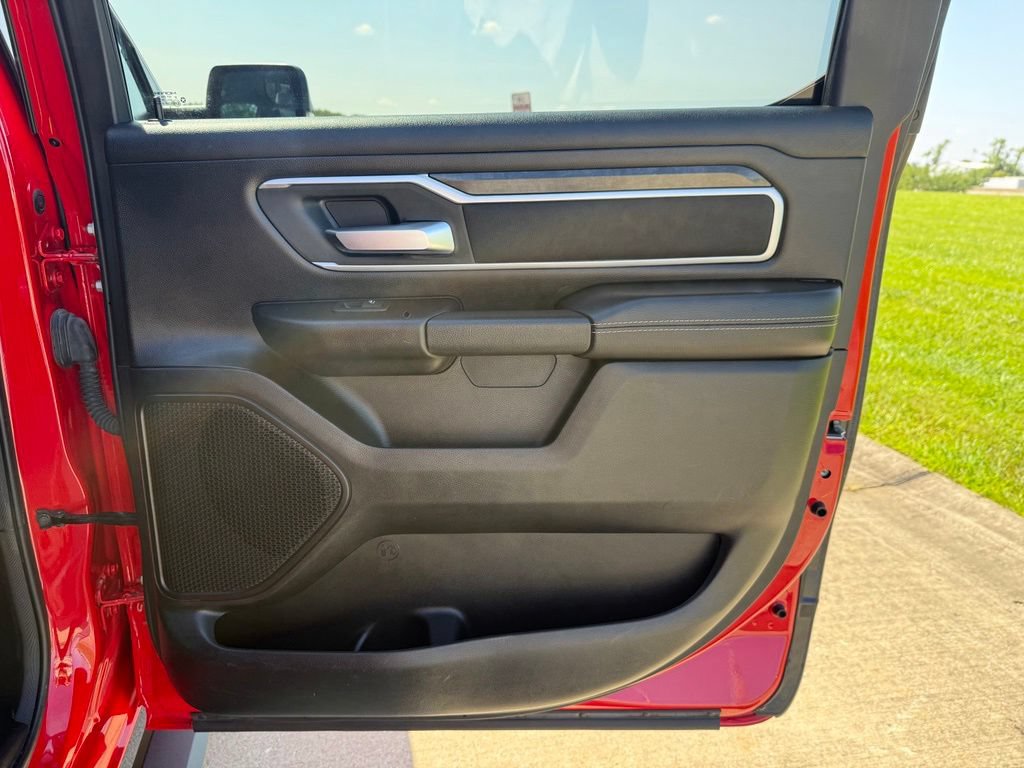 Used 2023 RAM 1500 Big Horn AWD/4WD image 16