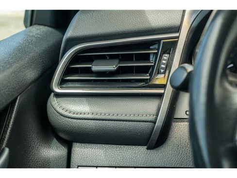 Used 2024 Toyota Camry SE w/ Convenience Package FWD image 10