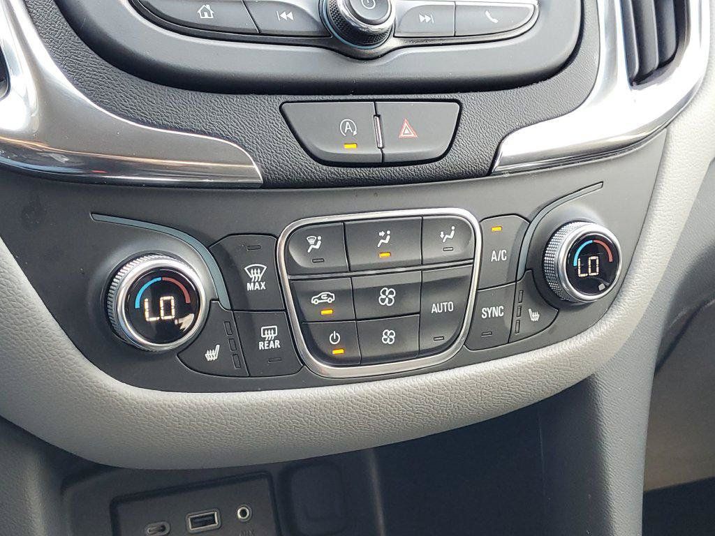 Used 2024 Chevrolet Equinox LT FWD image 16