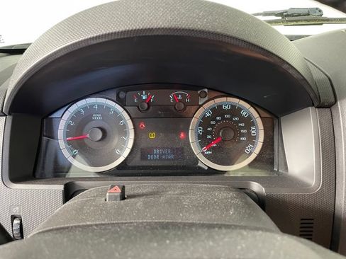 Used 2010 Ford Escape XLT AWD/4WD image 5
