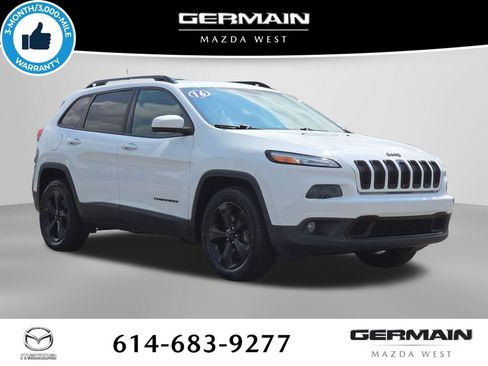 Used 2016 Jeep Cherokee Latitude w/ Comfort/Convenience Group AWD/4WD image 4