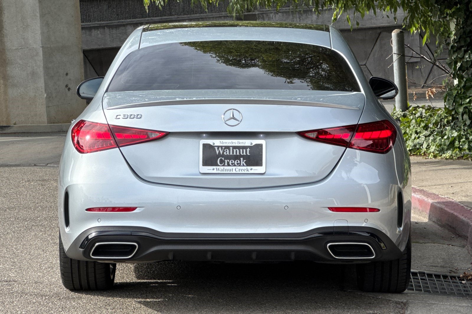 Used 2024 Mercedes-Benz C 300 Sedan image 10