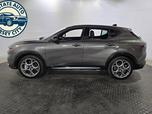 Used 2024 Alfa Romeo Tonale Ti w/ Active Assist Package AWD/4WD image 4