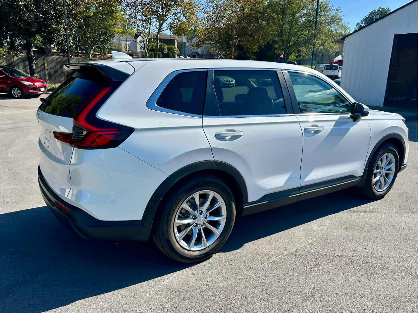 Used 2024 Honda CR-V EX-L image 5