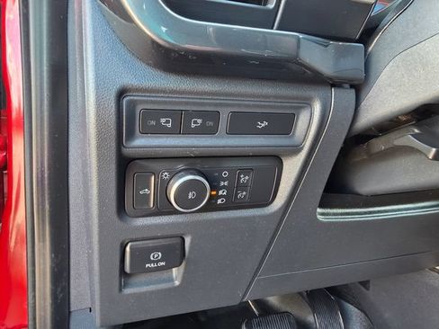 Used 2022 Ford F150 XLT w/ Equipment Group 302A High AWD/4WD image 19