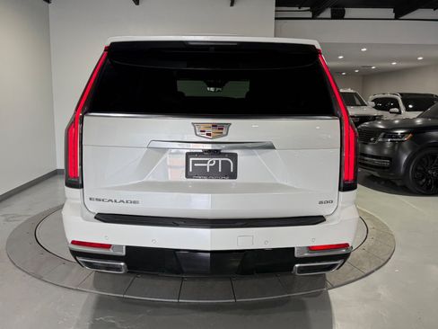 Used 2025 Cadillac Escalade Premium Luxury w/ Touring Package AWD/4WD image 15