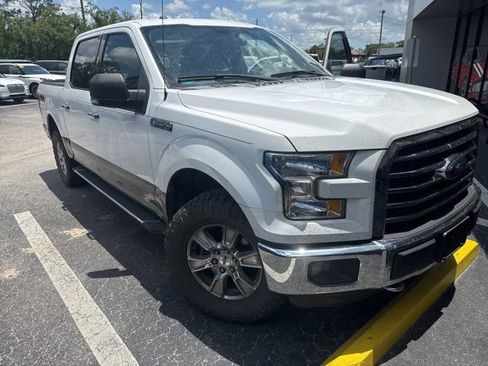 Used 2015 Ford F150 4x4 SuperCrew image 1