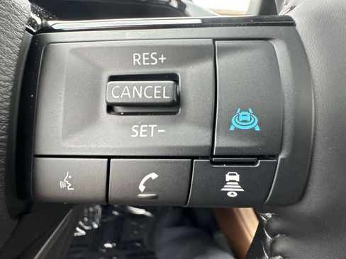 Certified 2026 Nissan Pathfinder Platinum AWD/4WD image 24