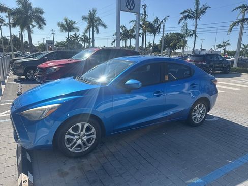 Used 2018 Toyota Yaris iA image 1