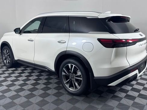 Certified 2025 INFINITI QX60 Luxe image 5